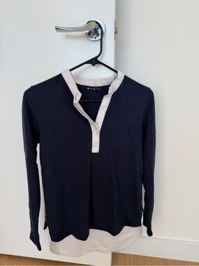 Women's Navy Long-Sleeve Layered Top with White Trim